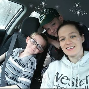 Meet your Posher, Annette